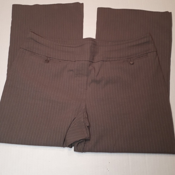 SALE!! Taupe pinstripe dresspants 16P.     3 - Picture 5 of 6